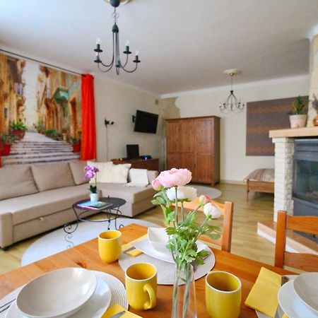Cosy Castle Apartment Budapest Exterior foto