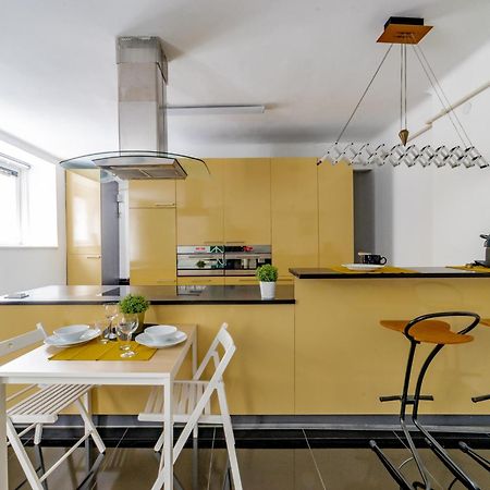 Cosy Castle Apartment Budapest Exterior foto