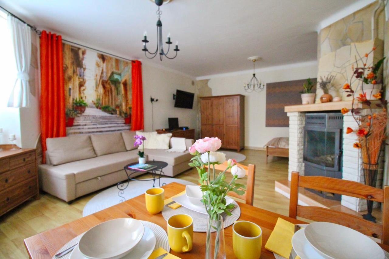 Cosy Castle Apartment Budapest Exterior foto