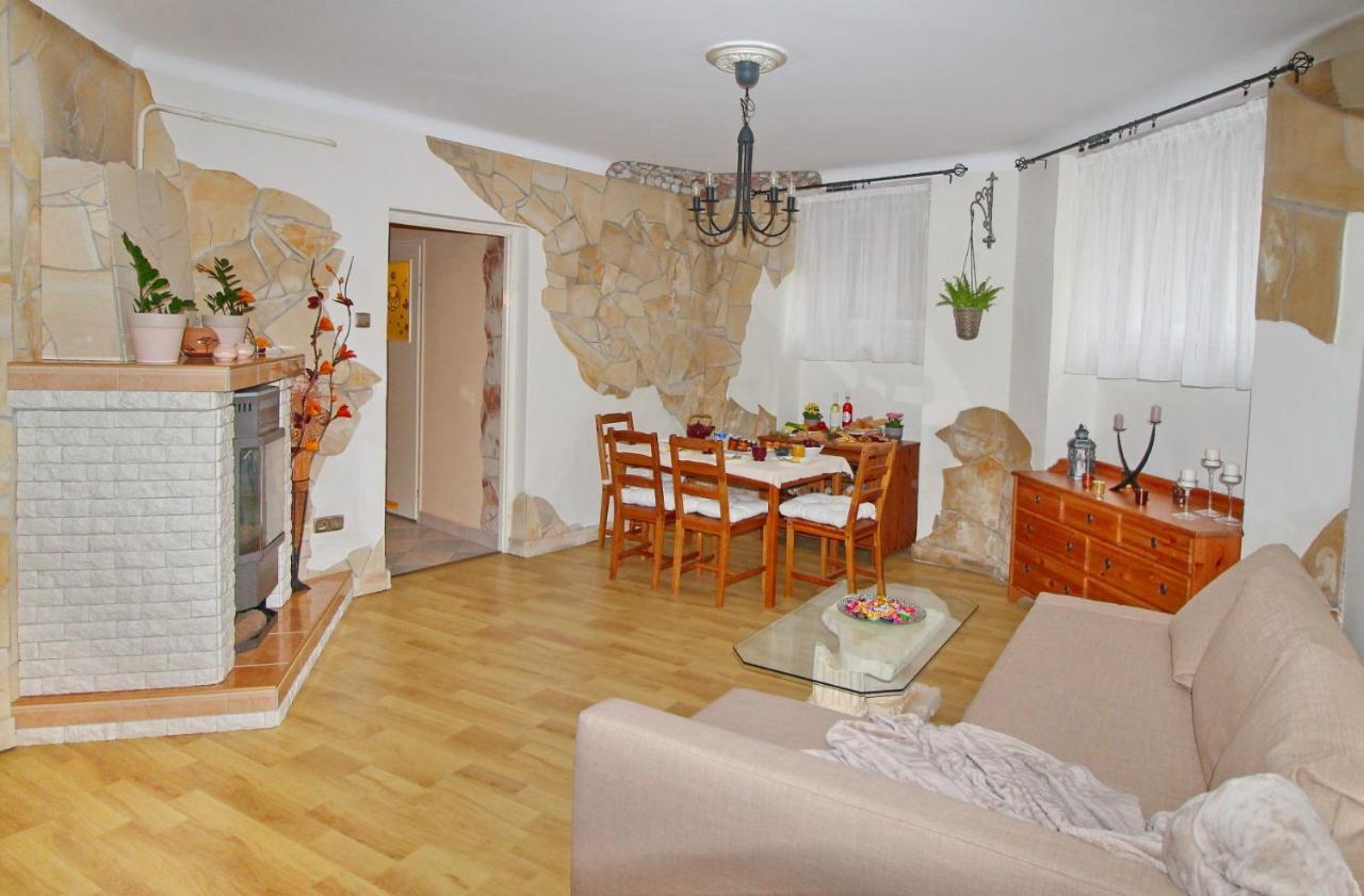 Cosy Castle Apartment Budapest Exterior foto