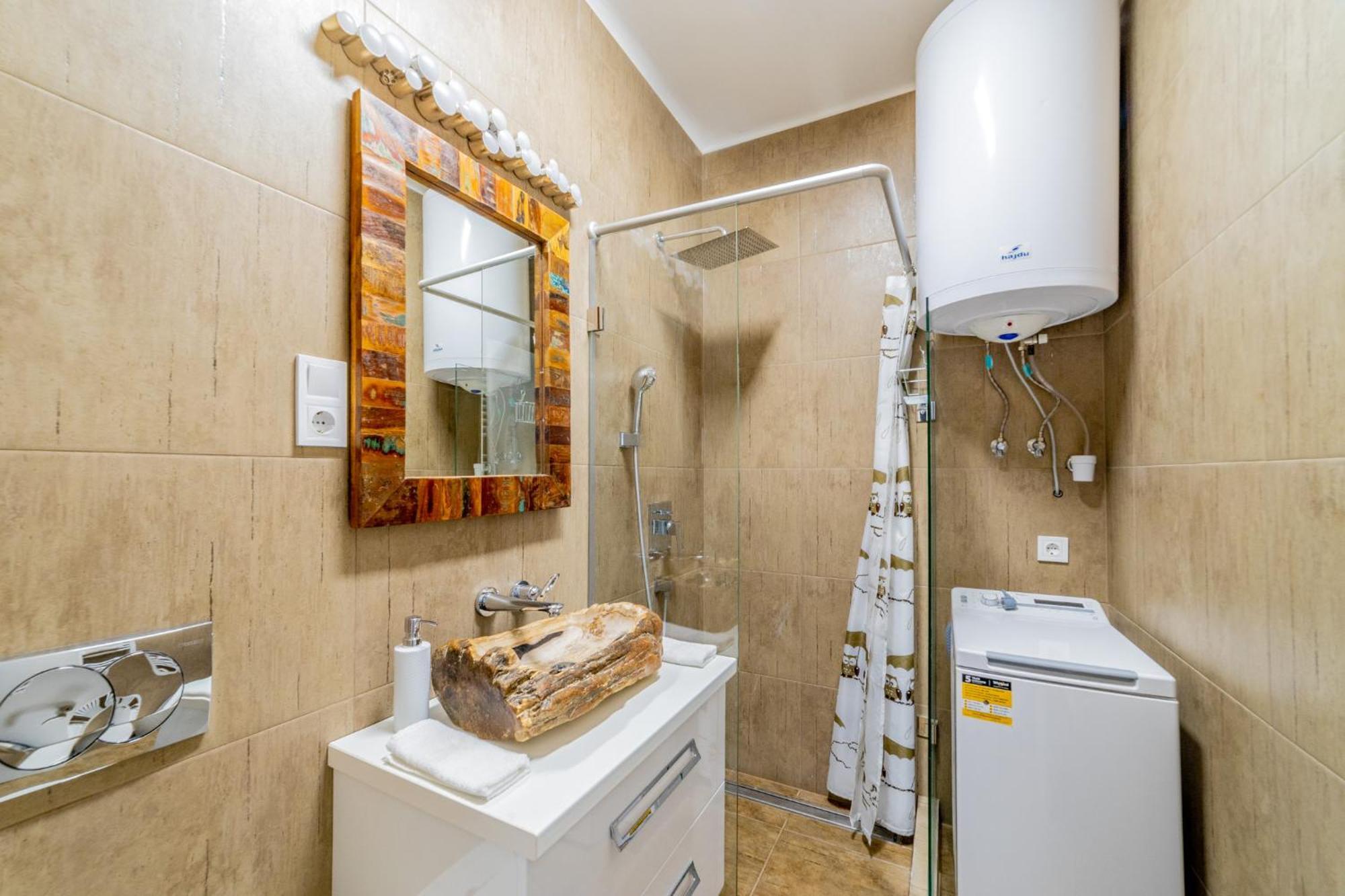 Cosy Castle Apartment Budapest Exterior foto